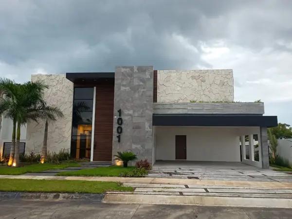 CASA AMUEBLADA Y EQUIPADA EN VENTA EN PUNTA TIBURÓN
