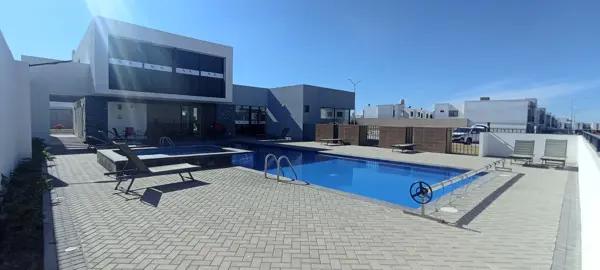 Renta Casa Amueblada 3 Recámaras Climatizadas en Fraccto. Azul Los Lagos - Servicios incluídos