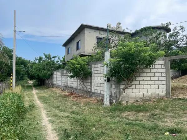 Casa en Bahía La Ventosa — Vive a minutos del mar, donde cada amanecer inspira