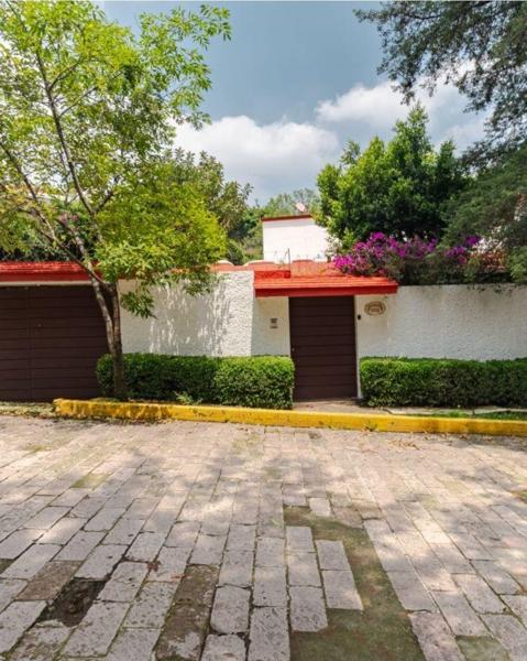Venta Casa en Circuito Fuentes del Pedregal, Tlalpan - OPORTUNIDAD