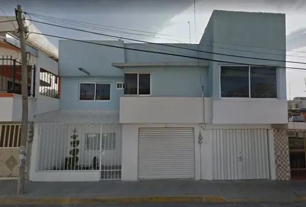 Se Vende Casa de Recuperación Bancaria en Calle 7 Oriente, Col. Centro Tecamachalco, Puebla