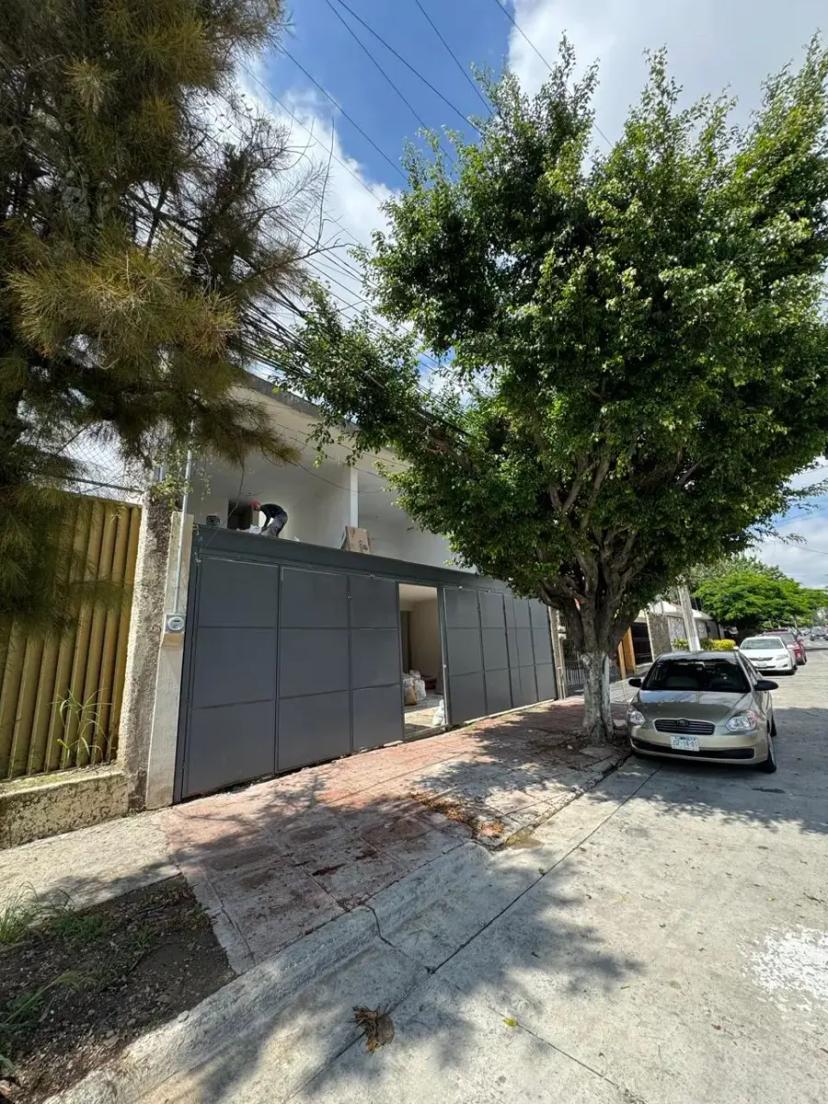 Foto 0 de *CASA EN VENTA SOBRE CALLE BARLOVENTO , EN “BOSQUES DE LA VICTORIA”, GUADALAJARA* | Id nn-tv1000152