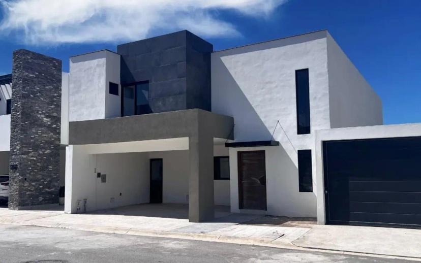 Foto 0 de Casa en venta en Los Viñedos, Torreón, Coahuila de Zaragoza | Id nn-iq1000210