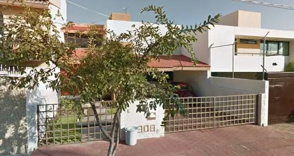 CASA EN VENTA EN JARDINES DE GUADALUPE, ZAPOPAN, JALISCO.