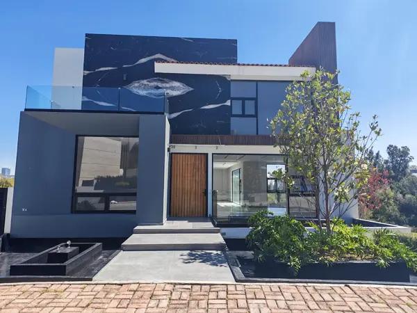 SE VENDE CASA EN LA VISTA SE VENDE CASA EN LA VISTA