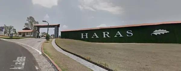 SE VENDE TERRENO EN HARAS