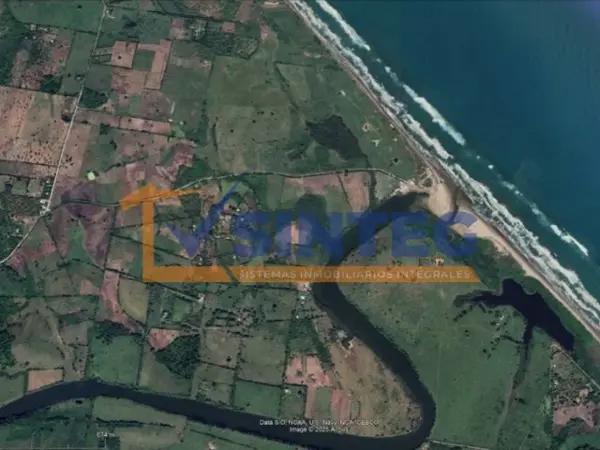 VENTA DE 7 HECTÁREAS CON RIACHUELO Y MUY CERCA DE LA PLAYA, TENIXTEPEC- RANCHO PLAYA, PAPANTLA, VERA
