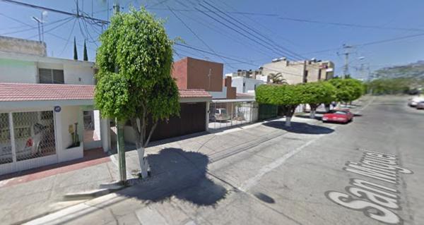 CASA EN VENTA EN TEPEYAC CASINO, ZAPOPAN-JAL