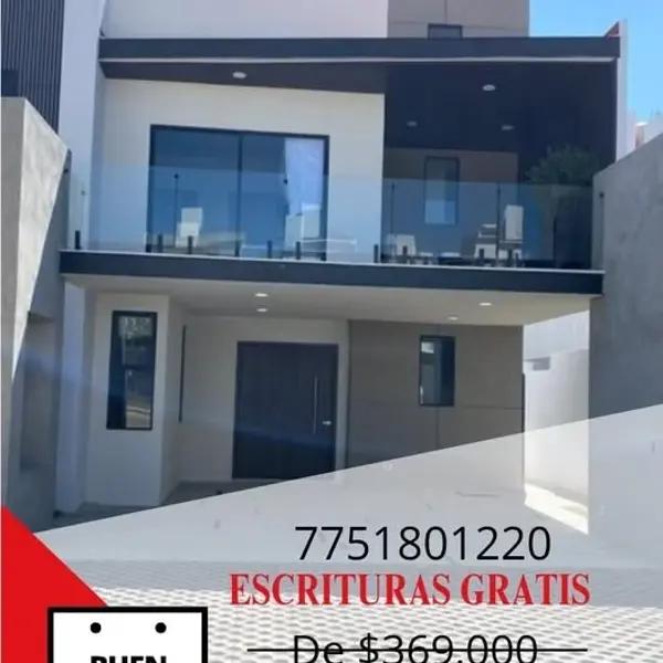 Casa de lujo en venta, amplio roof, 4 recámaras con closets, cocina de granito canceles de baño.