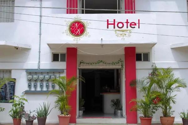 Se Vende Hotel de Entrega Inmediata en Quinta Nte. 807, Shiniñuu, Santiago Pinotepa Nacional, Oaxaca