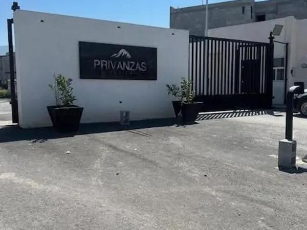 Casa en venta en Fraccionamiento Privanzas Mirasierra