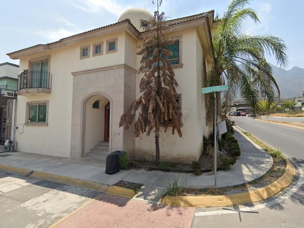Casa en venta en Cumbres Elite, Monterrey, Nuevo León Casa en venta en Cumbres Elite, Monterrey, Nuevo León
