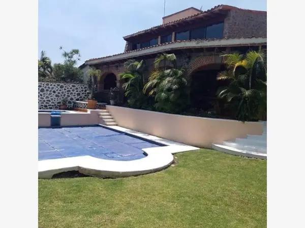 SE RENTA CASA AMUEBLADA en CONDOMINIO SE RENTA CASA AMUEBLADA en CONDOMINIO