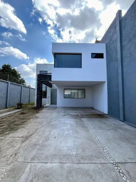 Casa en venta en San Miguel Totocuitlapilco, Metepec, México