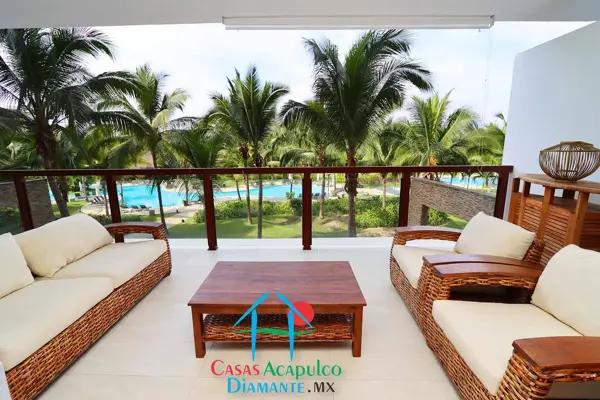 Departamento en renta vacacional en condominio de playa con 4 recámaras y terraza Departamento en renta vacacional en condominio de playa con 4 recámaras y terraza