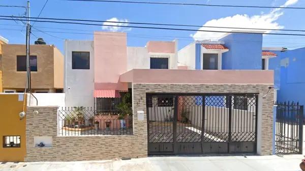 Se Vende Casa de Recuperación Bancaria en C. 15?, Chuburná de Hidalgo, 97203 Mérida, Yucatán