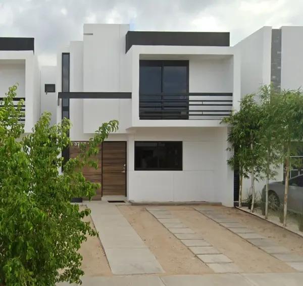 Se Vende Casa de Recuperación Bancaria en Orquídea, José Ángel Espinoza Ferrusquilla, Culiacán Sin. Se Vende Casa de Recuperación Bancaria en Orquídea, José Ángel Espinoza Ferrusquilla, Culiacán Sin.