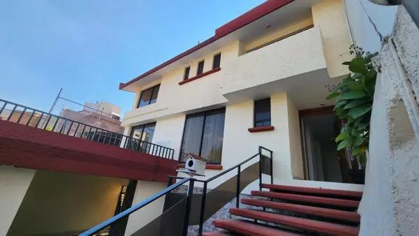 CASA EN VENTA EN PARQUES DE LA HERRADURA