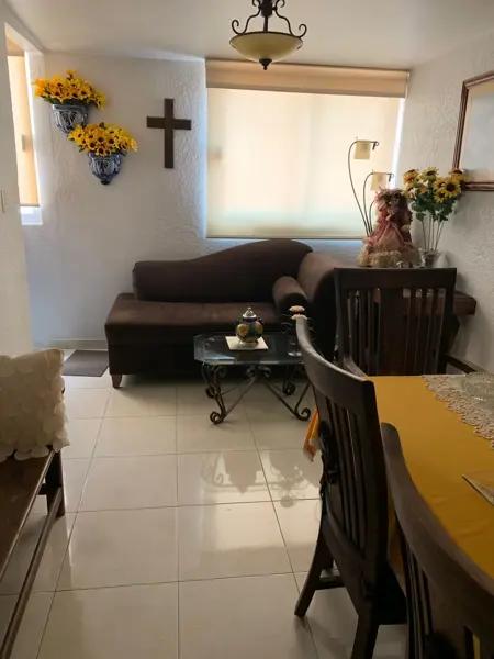 Casa dúplex en venta con vigilancia 24 horas en Lomas Verdes, Naucalpan.
