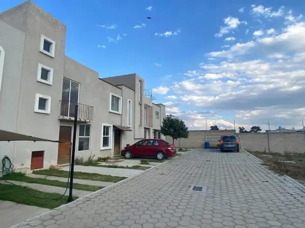 casa en venta en san jose chiapa, cerca de AUDI!!