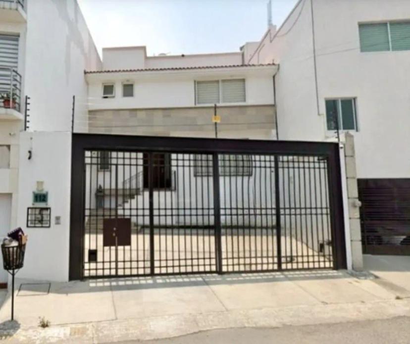 Foto 0 de VENTA CASA: C. Pinzón 112, MZ 083, Las Alamedas, 52970 Cdad. López Mateos, Méx., México | Id nn-xs1001057