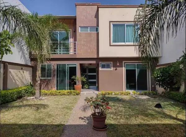 CASA EN VENTA EN LA HACIENDA