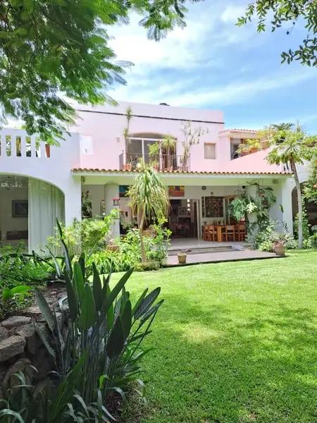 ?? Hermosa residencia en Zona Dorada en Cuernavaca.