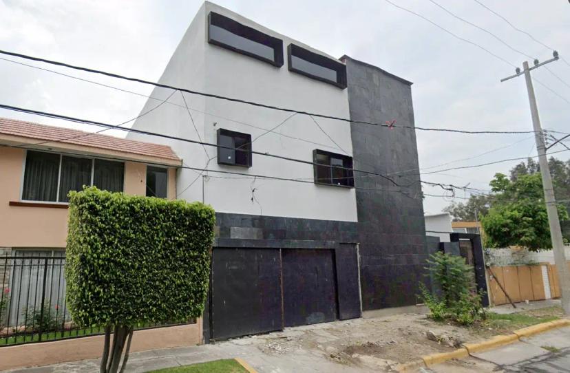 Foto 0 de OPORTUNIDAD DE INVERSION CASA EN SATELITE | Id nn-um1000145