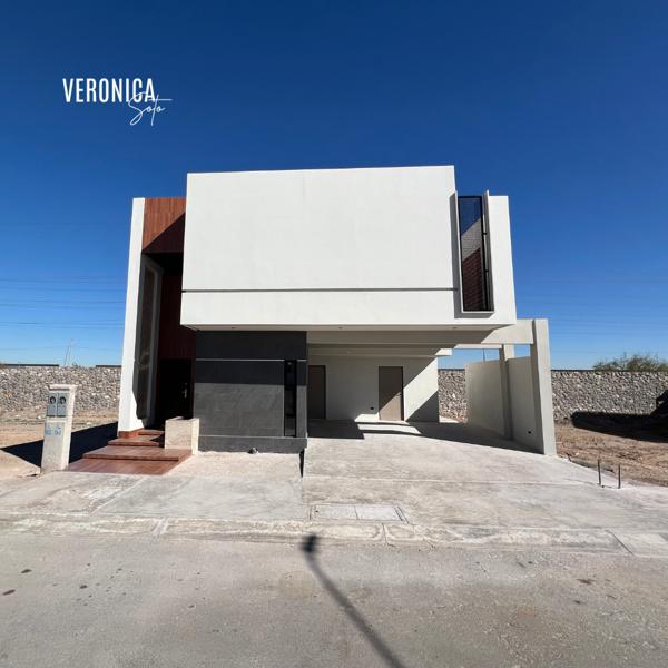 Casa en venta – Fraccionamiento Terzzo Residencial