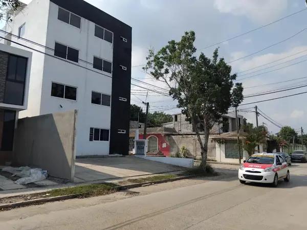 VENTA DE DEPARTAMENTO PLANTA BAJA  DE 2 HABITACIONES EN COL. JARDINES DE POZA RICA.