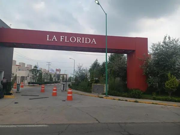 EXCELENTE DEPARTAMENTO EN RENTA EN FRACCIONAMIENTO LA FLORIDA II CARRETERA TEMOAYA TOLUCA