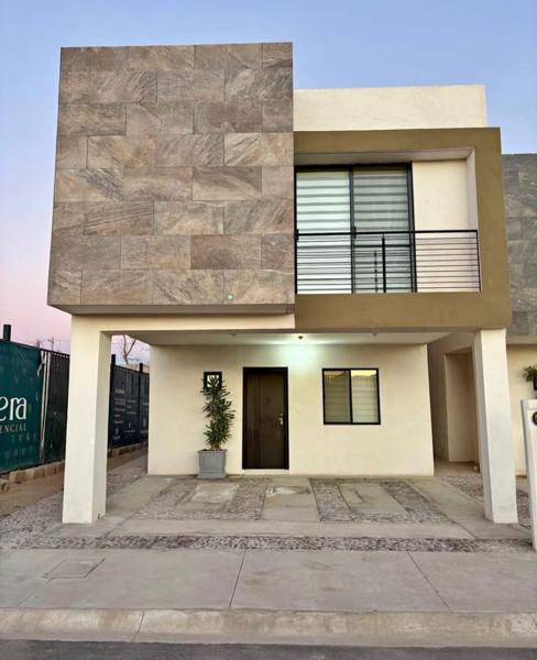 CASA EN VENTA,ZONA GOMEZ PALACIO
