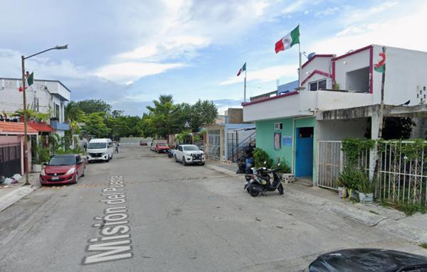 CASA ADJUDICADA EM CIRCUITO MISION DEL PUENTE, COL MISION DEL CARME, QUINTANA ROO
