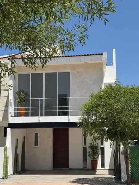 Casa Nueva en Venta en Pedregal de Schoenstatt, Querétaro