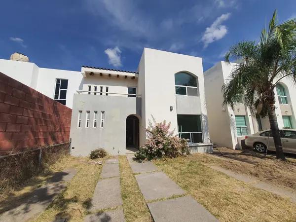 Venta de Casa NUEVA  en Fracc. Residencial Vasconcelos,  a 6 min de SAMS del Sur, a 7 min de la UVM