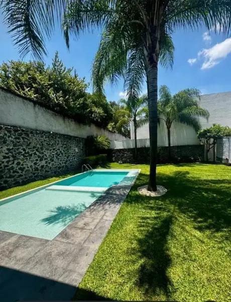 Casa en venta y renta en El Zapote, Jiutepec, Morelos Casa en venta y renta en El Zapote, Jiutepec, Morelos