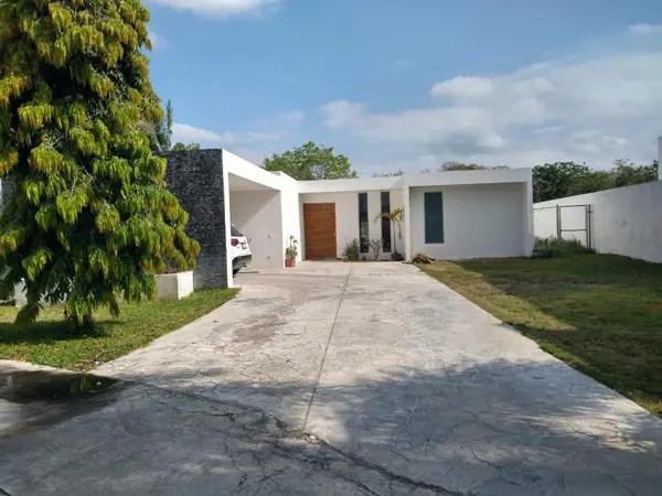 | Casa en renta sin amueblar en zona norte | | Casa en renta sin amueblar en zona norte |