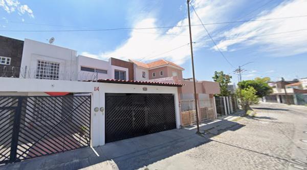 CASA EN VENTA EN LA MISION, CELAYA-GTO