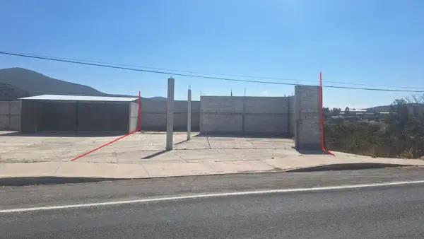 TERRENO EN VENTA SOBRE BVLD. METROPOLITANO TERRENO EN VENTA SOBRE BVLD. METROPOLITANO