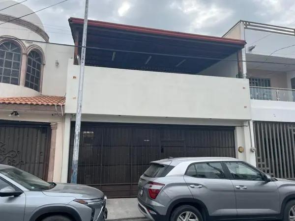 HERMOSA CASA EN VENTA