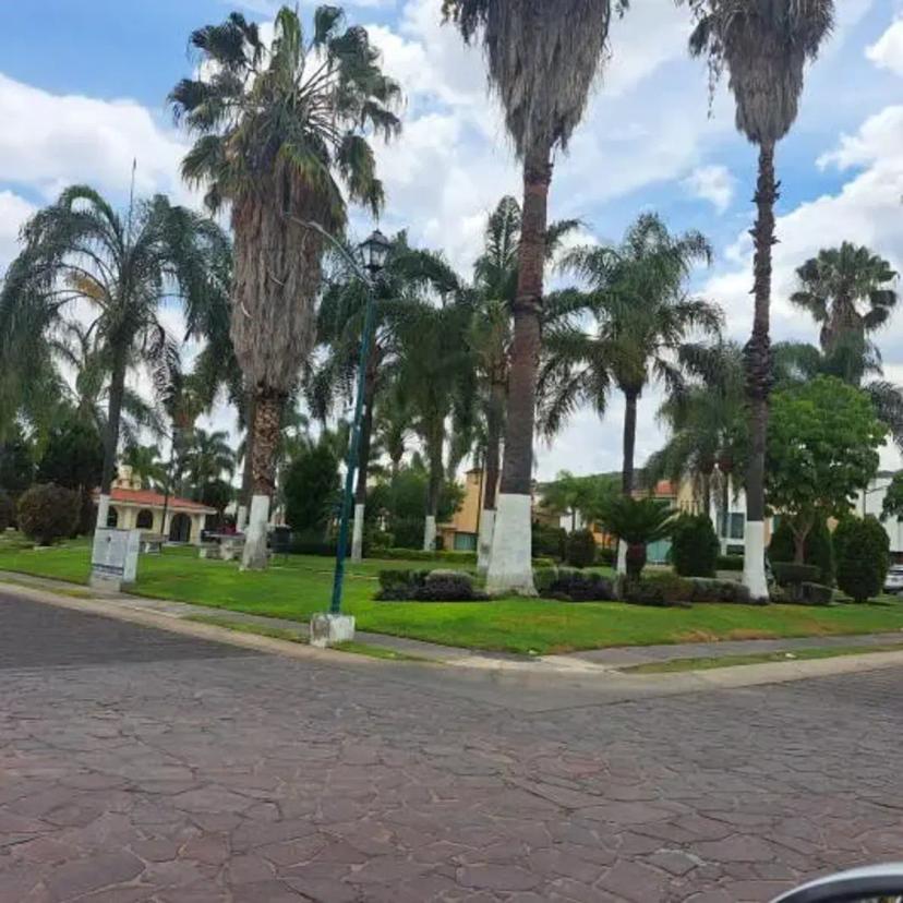 Foto 0 de Preciosa casa en venta 
Nueva Galicia 
Tlajomulco | Id nn-nu1000993