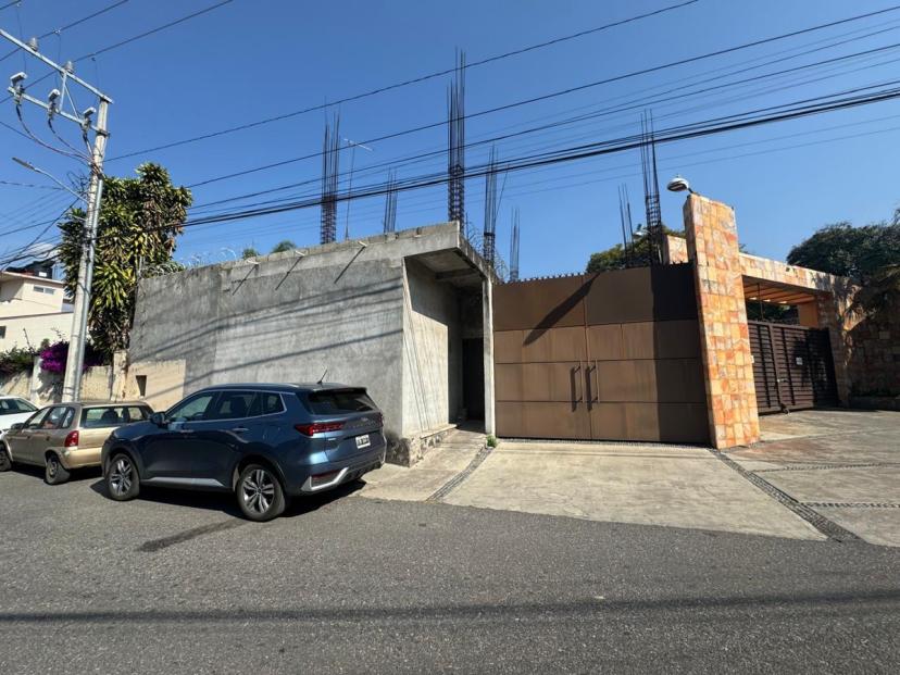 Foto 0 de Terreno con Obra Negra Aprovechable | Id nn-yl1000224