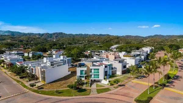 Impresionante Casa en Venta de lujo con Jacuzzi y Terraza Panorámica en la Cruz de Huanacaxtle