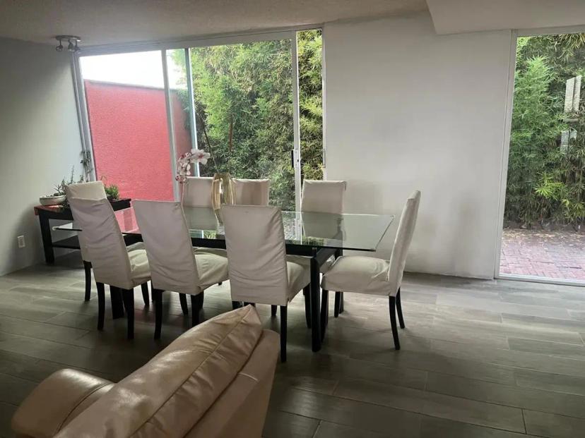 Foto 0 de Casa en colonia Educación, al sur de la Ciudad de México | Id nn-om1000175