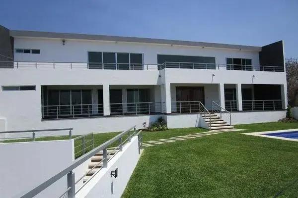 Bonita residencia en la Colonia Burgos Bugambilias