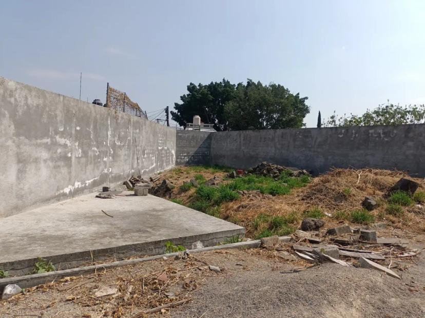 Foto 0 de Lote de terreno dentro de Privada, a unos pasos de Cuauhnahuac | Id nn-js1000192