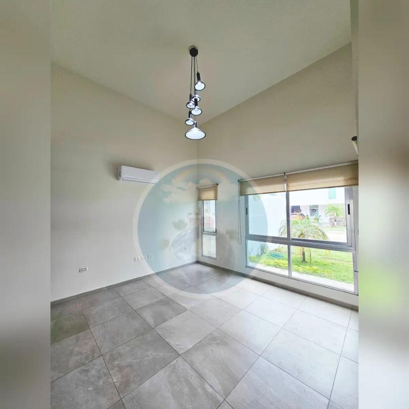 Foto 0 de Casa de Oportunidad en Real Campestre | Id nn-gk1000141