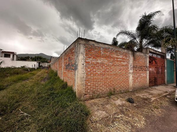 ¡Excelente Oportunidad de Inversión!
Se vende terreno en la Colonia Gertrudis Sánchez en Av. San Luc