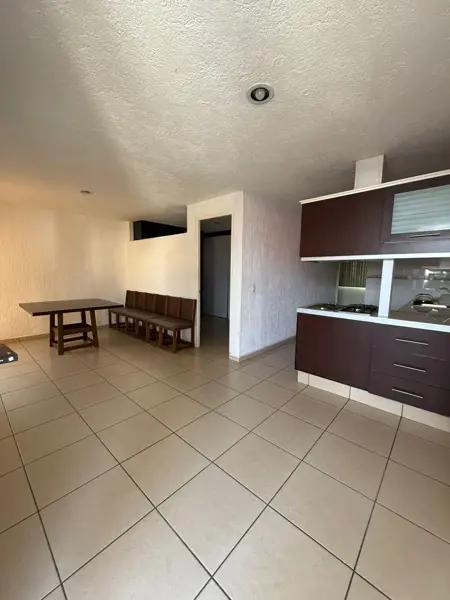Se vende departamento en 2do nivel en Amate redondo