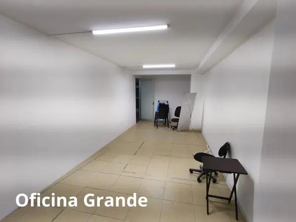 Oficinas/consultorios con precio accesible y recepción de documentos o paquetes.